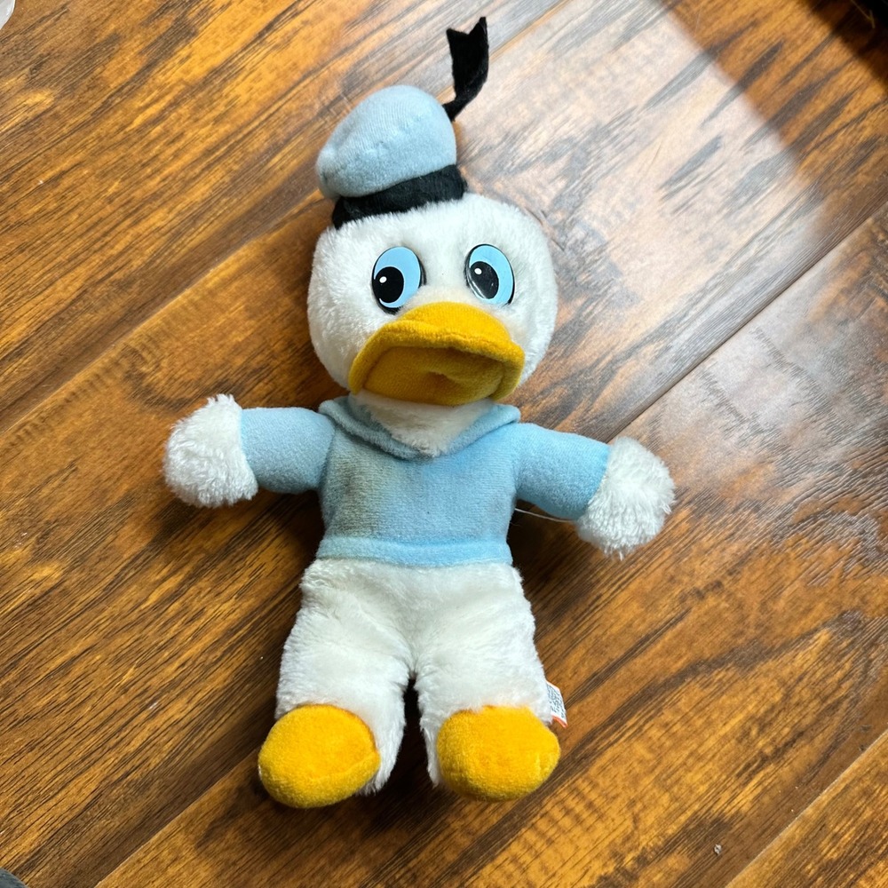 Vintage Disney Donald‎ Duck Plush Toy Blue Sailor Outfit Stuffed Animal